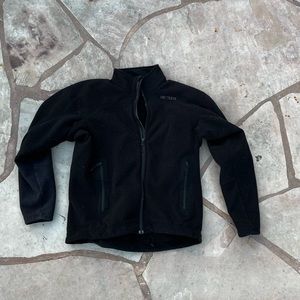 Arcteryx Covert Cardigan Fleece Jacket Full Zip Mens Medium Black made in Canada